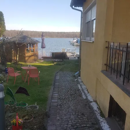 아파트 Im Haus Am Von Berlin 조이텐